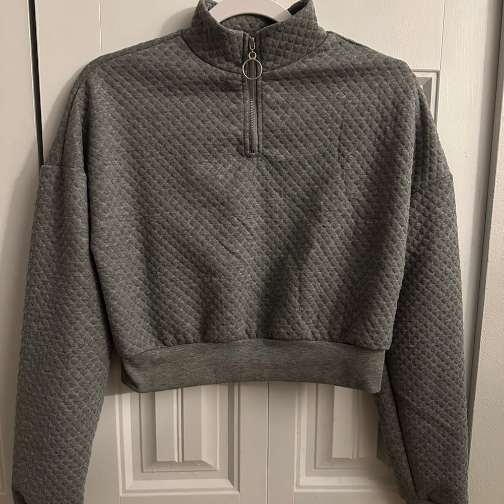 Ardene Gray Quilted Half-Zip Women's Crop Sweater